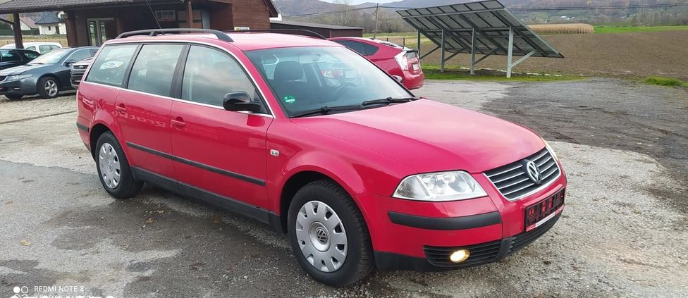 Volkswagen Passat cena 9900 przebieg: 218500, rok produkcji 2001 z Lubraniec małe 254